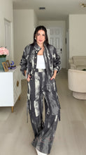 Load image into Gallery viewer, Molly Two Piece Set
