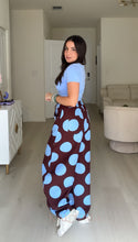 Load image into Gallery viewer, Abbie Barrel Pants - Brown
