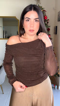 Load image into Gallery viewer, Asymmetric Shoulder Top
