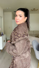 Load image into Gallery viewer, Rosalee Two Piece Set
