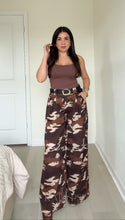 Load image into Gallery viewer, Xavi Camo Pant
