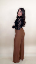 Load image into Gallery viewer, Kelly Stretchy Pants (2 colors)
