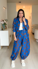 Load image into Gallery viewer, Fashionista Two Piece Set
