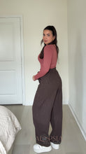 Load image into Gallery viewer, Kenny Jogger Pants

