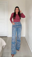 Load image into Gallery viewer, Bandana Print Jeans
