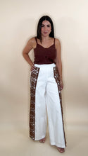 Load image into Gallery viewer, Chocos Embroidered Pant

