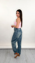 Load image into Gallery viewer, Ali Barrel Jeans
