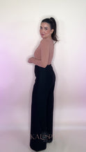 Load image into Gallery viewer, Kelly Stretchy Pants (2 colors)
