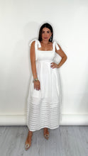 Load image into Gallery viewer, Rossi Midi Dress
