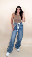 Load image into Gallery viewer, Relaxed Denim Pants
