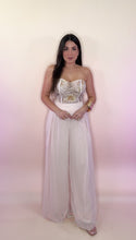 Load image into Gallery viewer, Flor Two Piece Set
