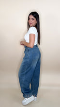 Load image into Gallery viewer, Luri Denim Pant
