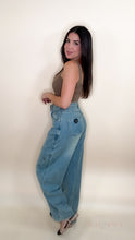 Load image into Gallery viewer, Pia Barrel Denim Pants
