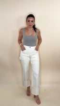 Load image into Gallery viewer, Rosen Folded Jeans
