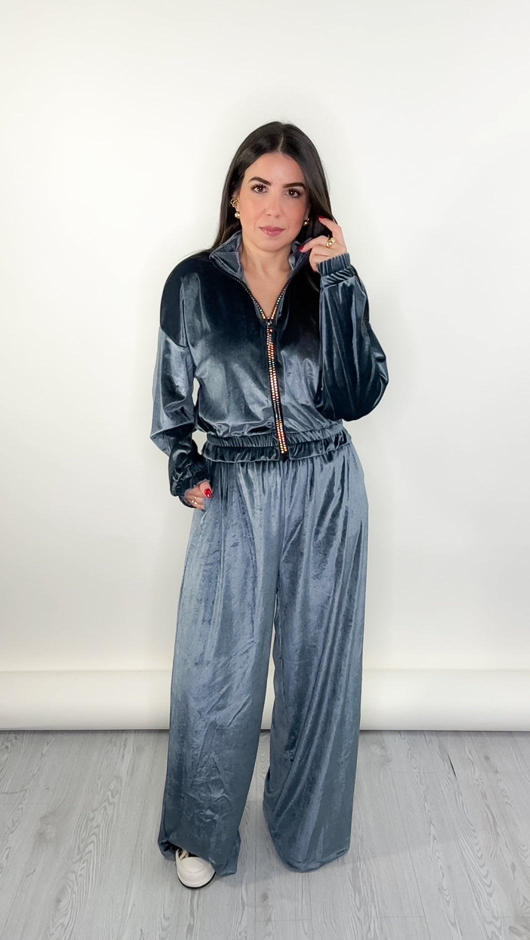 Leslie Velvet Comfy Set