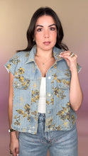 Load image into Gallery viewer, Floral Short Sleeve Jacket
