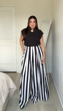 Load image into Gallery viewer, Kiara Two Piece Set
