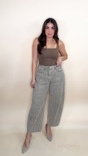 Load image into Gallery viewer, Musa Plaid Barrel Denim
