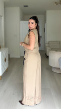 Load image into Gallery viewer, Sicilia Two Piece Set - Beige
