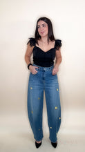 Load image into Gallery viewer, Gold Details Barrel Denim
