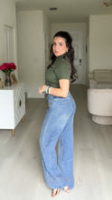 Load image into Gallery viewer, Vero Jeans
