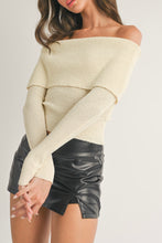 Load image into Gallery viewer, The Queen Sweater Top
