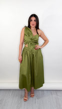 Load image into Gallery viewer, Jenna Flower Dress Green
