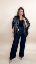 Load image into Gallery viewer, Comfy Short Sleeve Jacket - Black
