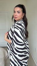 Load image into Gallery viewer, Zebra Print Chic Set
