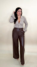 Load image into Gallery viewer, Very Chic Faux Leather Pants
