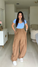 Load image into Gallery viewer, The Most Stylish Pants (2 colors)
