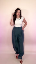 Load image into Gallery viewer, Amanda Gorgeous Pants
