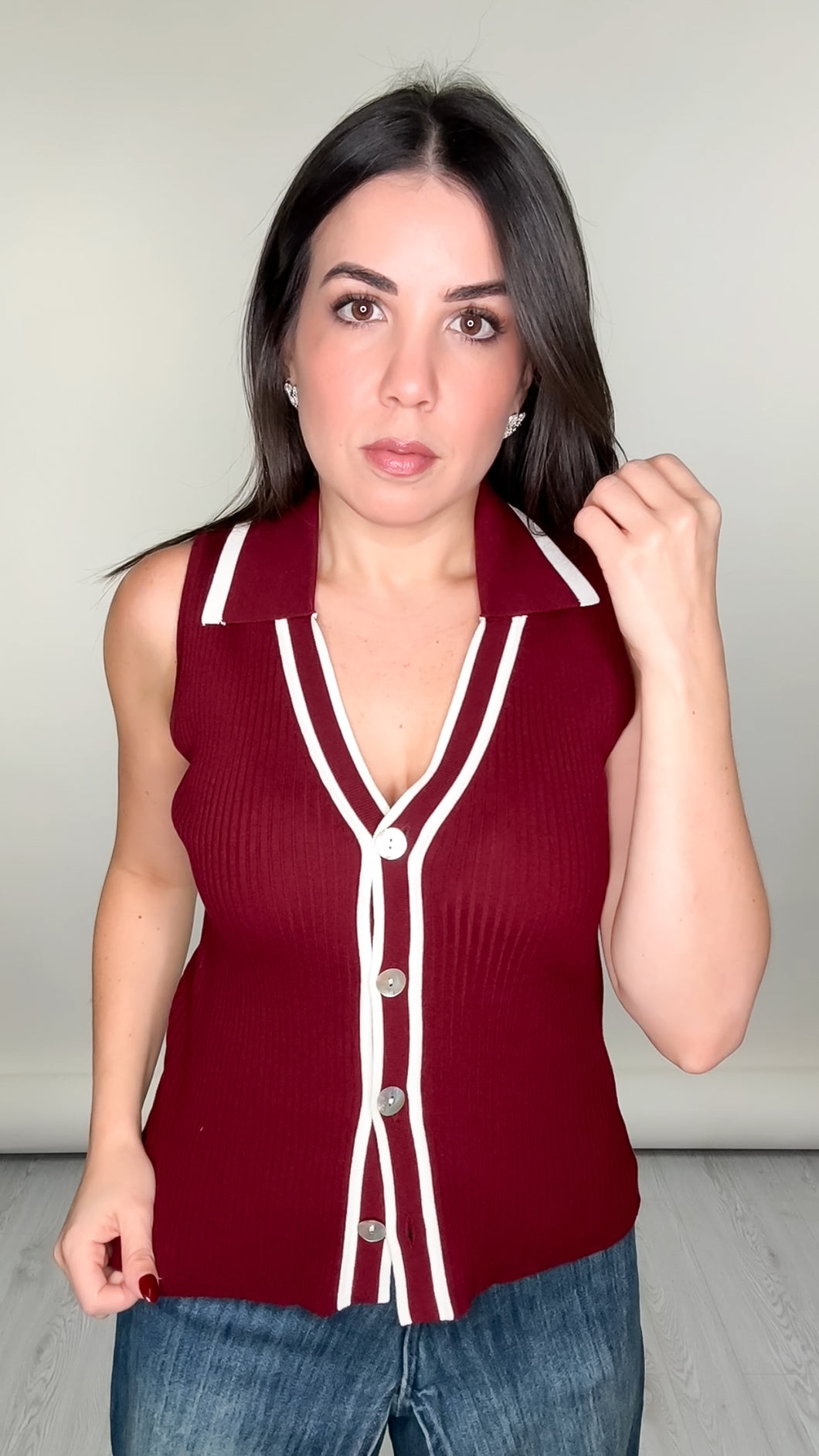 Akira Top