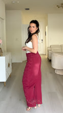 Load image into Gallery viewer, Sevilla Napo Jeans (2 colors)
