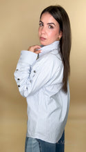 Load image into Gallery viewer, Elle Oversized Blouse
