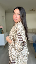 Load image into Gallery viewer, Animal Print Set
