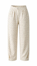Load image into Gallery viewer, Beautiful Spring Jeans
