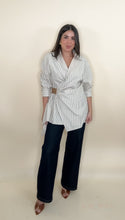 Load image into Gallery viewer, Edith Blouse
