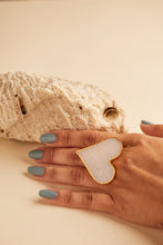 Load image into Gallery viewer, Munaia Heart Ring
