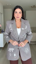 Load image into Gallery viewer, Only You Blazer - Brown
