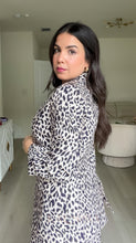 Load image into Gallery viewer, Vittoria Two Piece Set
