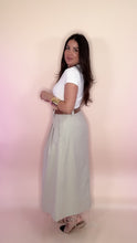 Load image into Gallery viewer, Brianna Belted Dress
