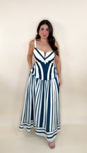 Load image into Gallery viewer, Adri Maxi Dress
