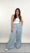 Load image into Gallery viewer, Tari Comfy Denim Pants
