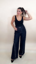 Load image into Gallery viewer, Aris Fashion Jeans
