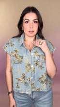 Load image into Gallery viewer, Floral Short Sleeve Jacket
