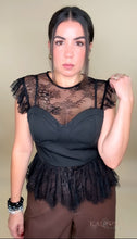 Load image into Gallery viewer, Laura Contrast Top
