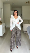 Load image into Gallery viewer, Geni Denim Pant (2 colors)
