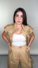 Load image into Gallery viewer, Carlys Two Piece Set
