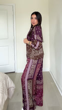 Load image into Gallery viewer, Bandana Print Set - Wine
